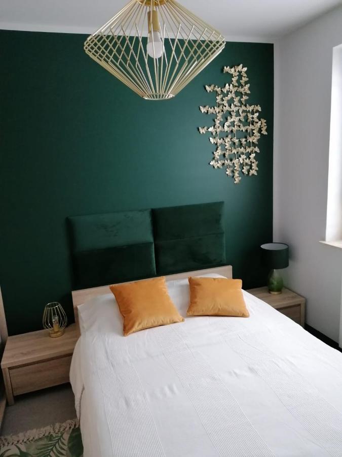 Apartament Kubiks Sady 말보르크 외부 사진
